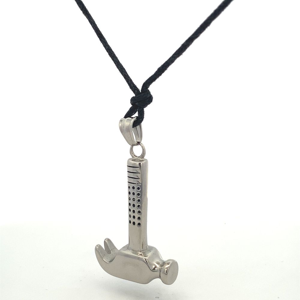 
                      
                        Mio Mio by Silverworks Hammer Design Waxtail Chain Necklace
                      
                    