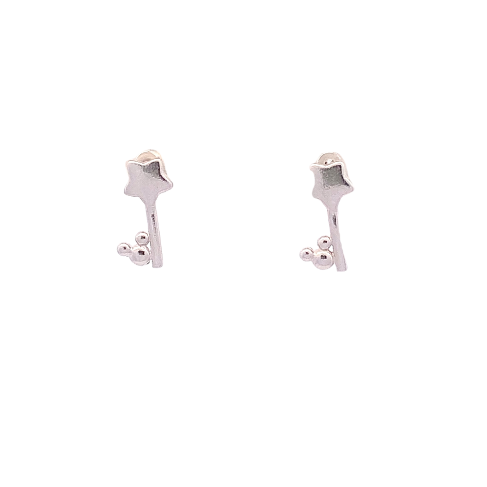 CE004 STAR STUD SILVER EARRING