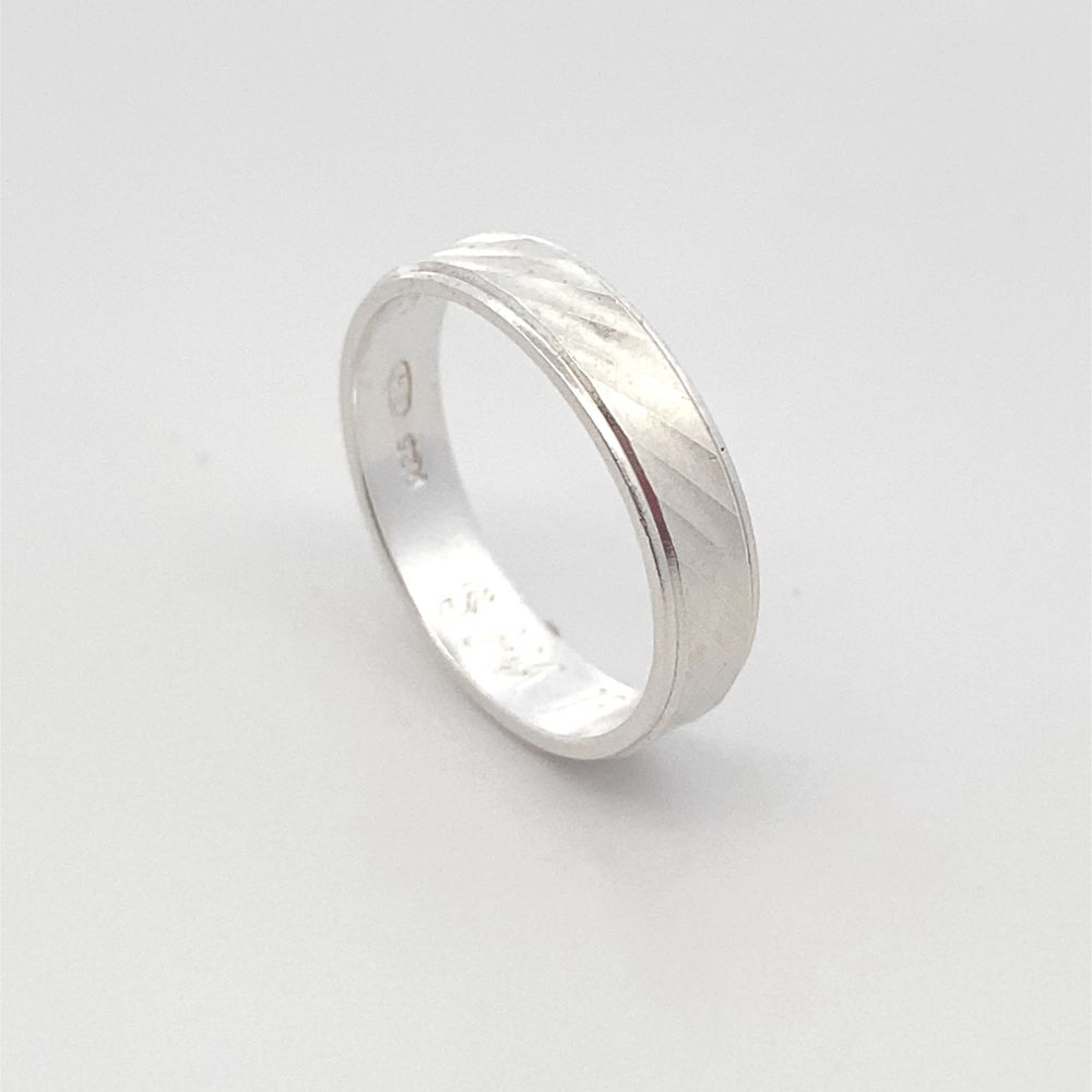 
                      
                        Dana 925 Sterling Silver Wedding Band Ring | SilverWorks
                      
                    