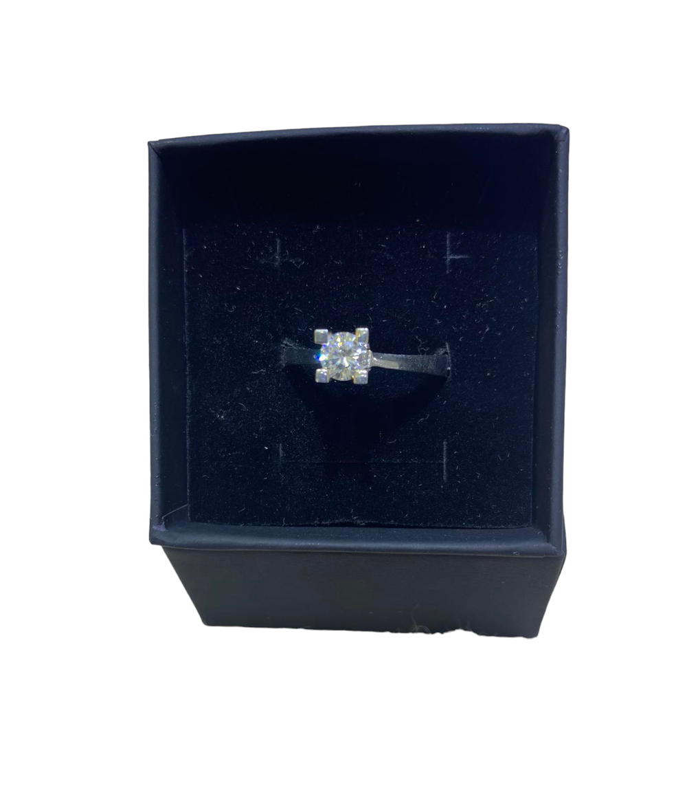 Sandy Brilliant Cut Swarovski Engagement Ring | SilverWorks