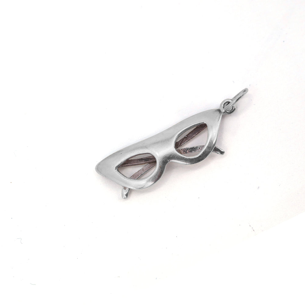 
                      
                        Polished Eyeglass 925 Sterling Silver Pendant Philippines | Silverworks
                      
                    